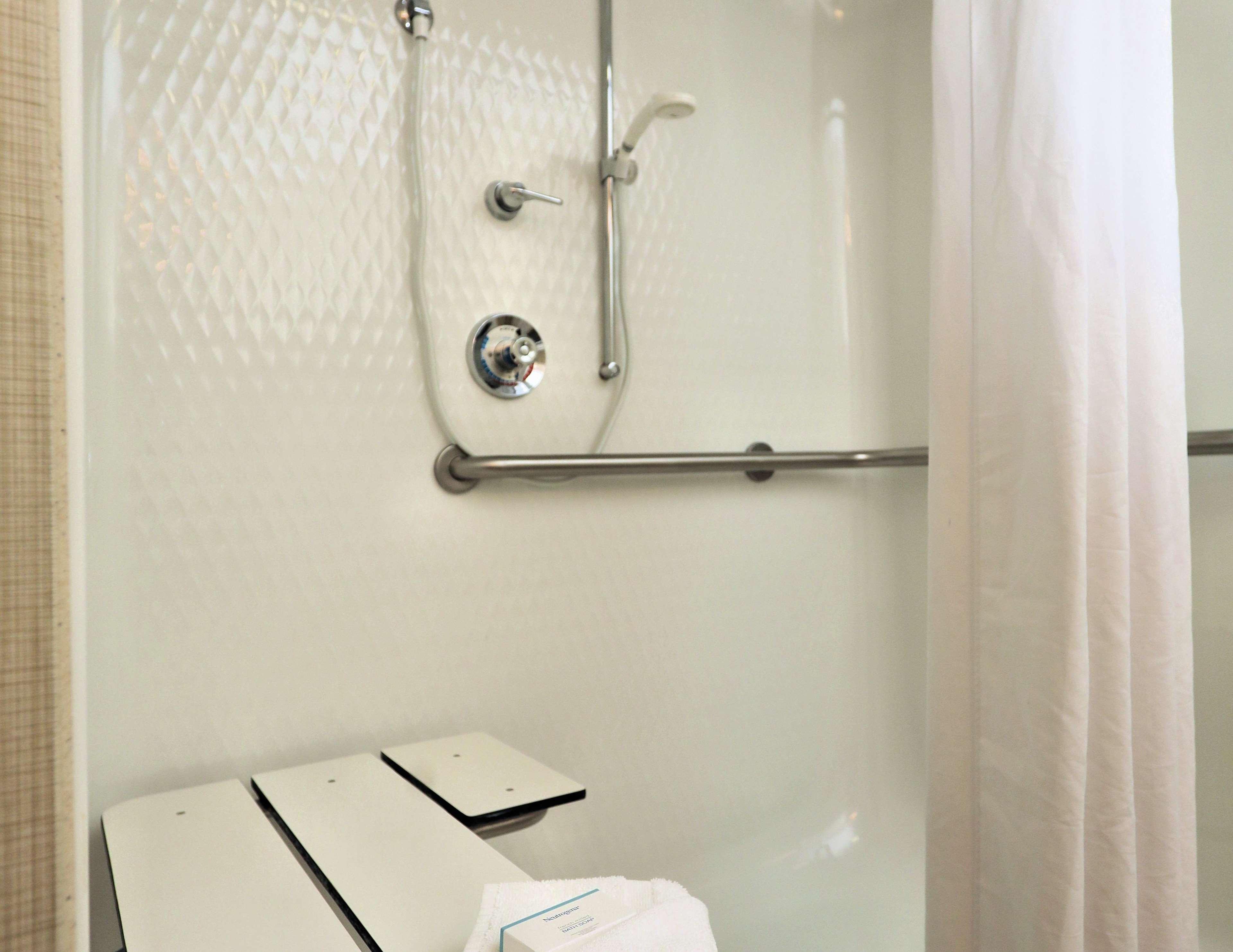 Hampton Inn Batavia Zewnętrze zdjęcie