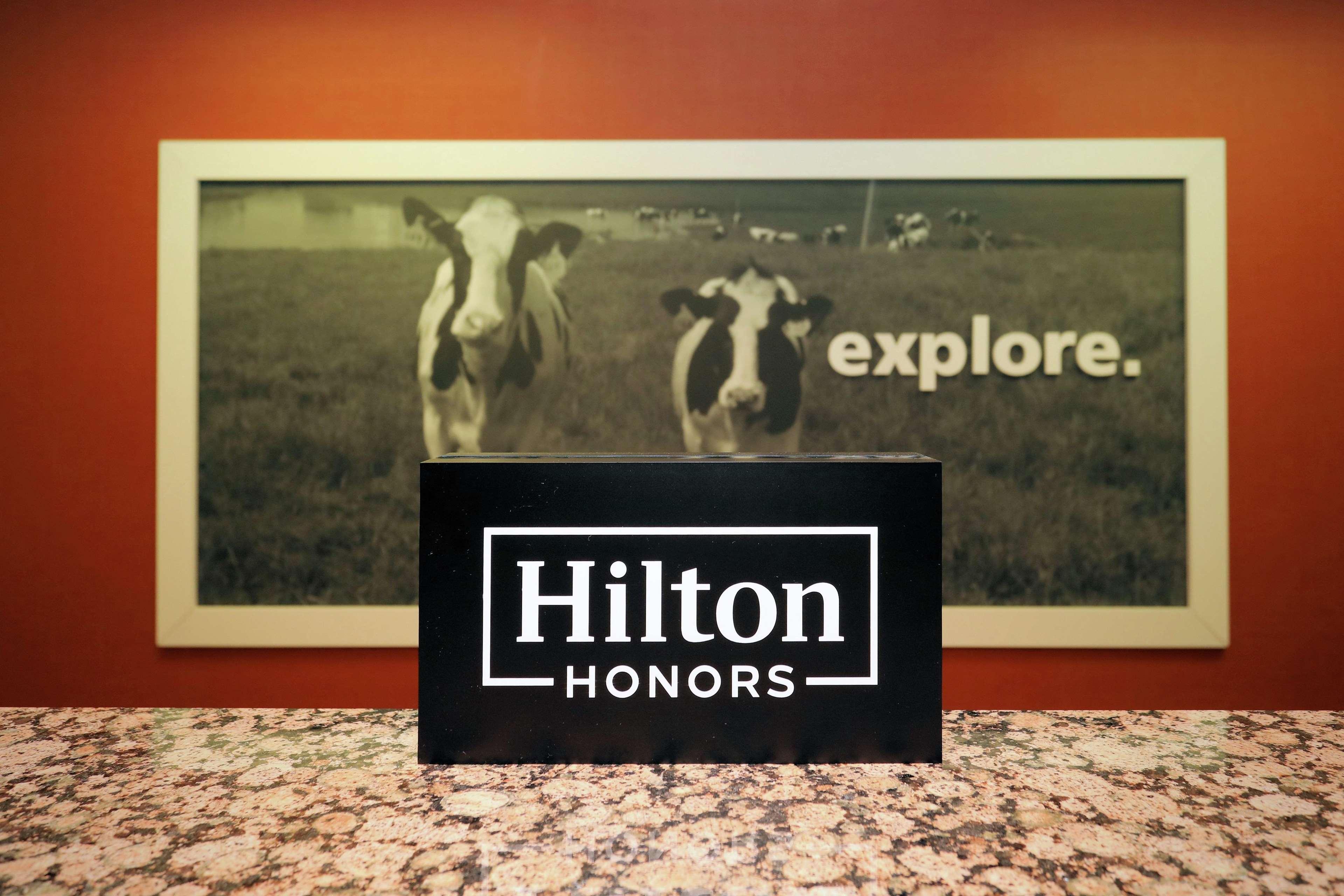 Hampton Inn Batavia Zewnętrze zdjęcie