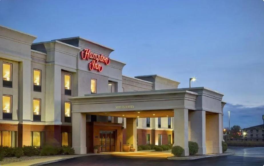 Hampton Inn Batavia Zewnętrze zdjęcie