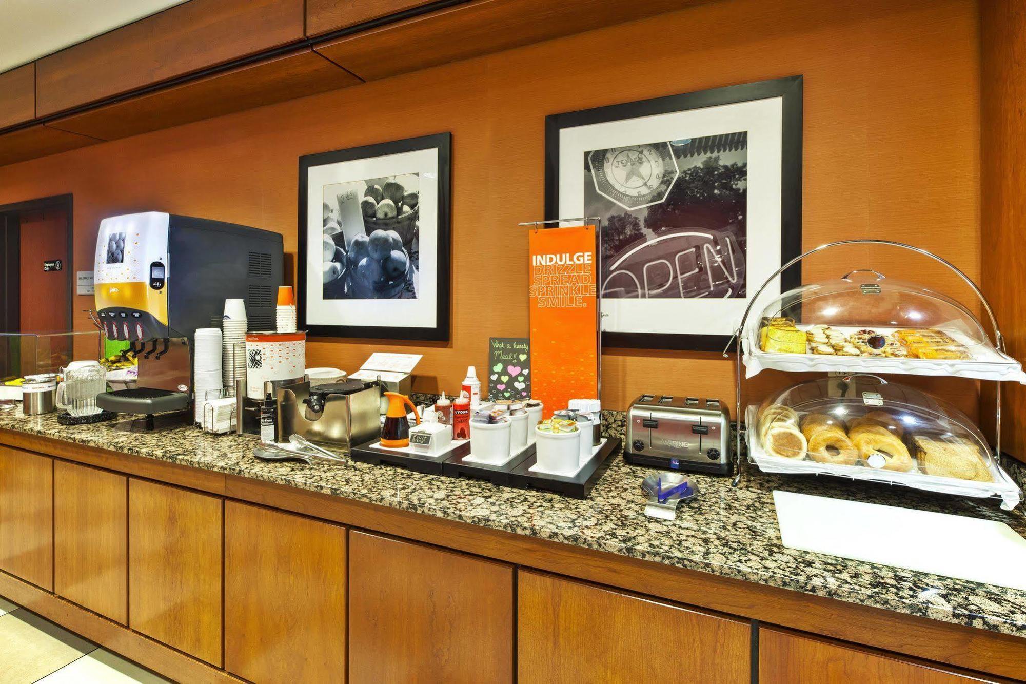 Hampton Inn Batavia Zewnętrze zdjęcie